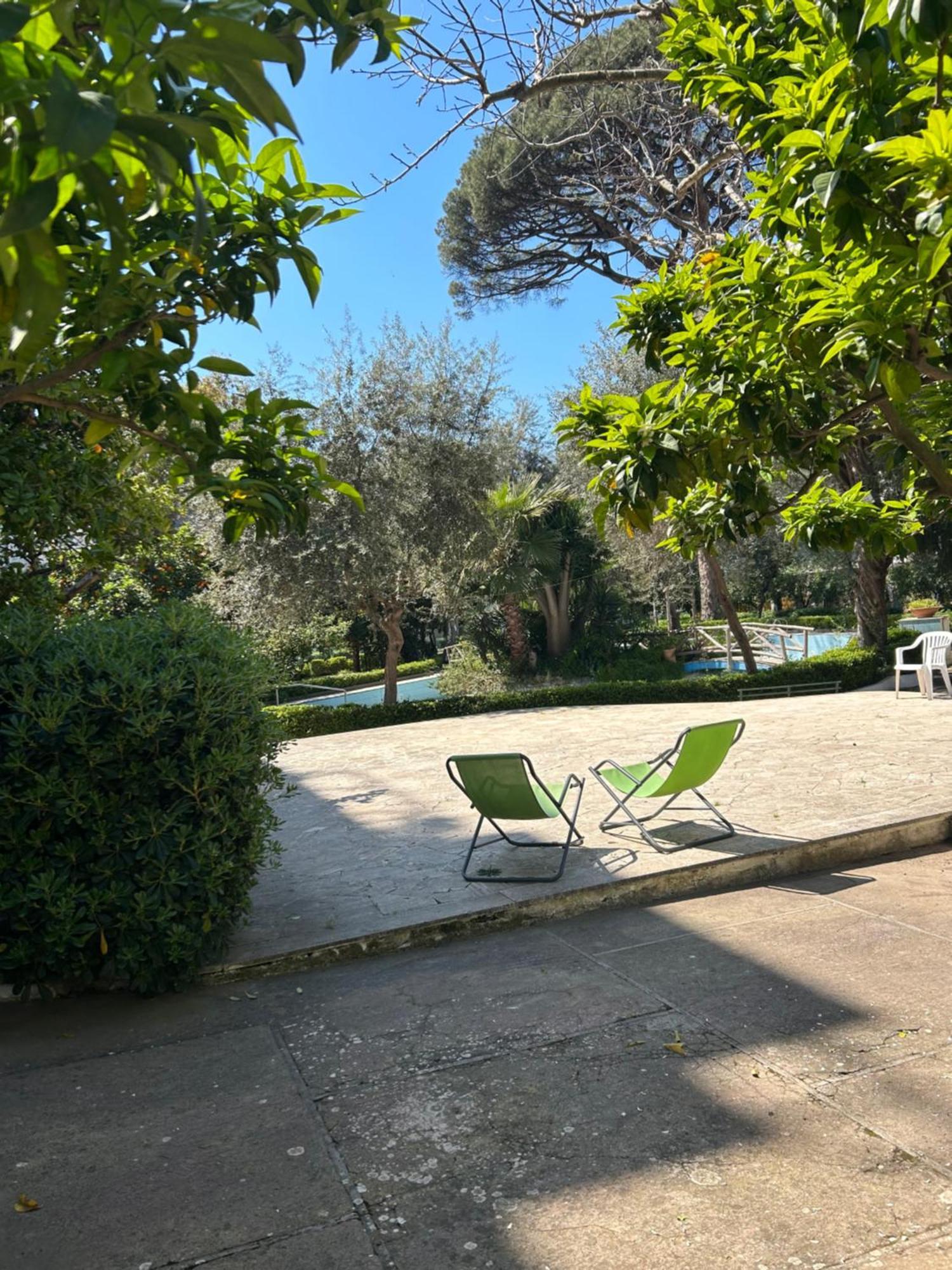 Short-Lets D33, Part Of The House Is Available For Short-Term Rentals In Sorrento Center Exterior photo